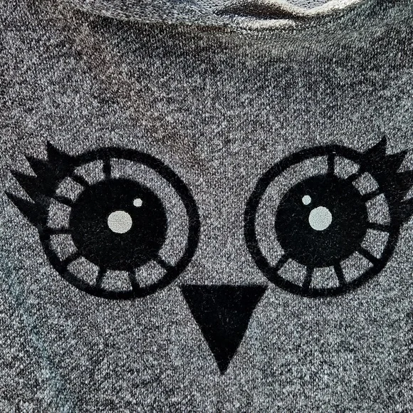 Set Of 2 Animal Sweaters - Llama and Owl Designs - Picture 4 of 6